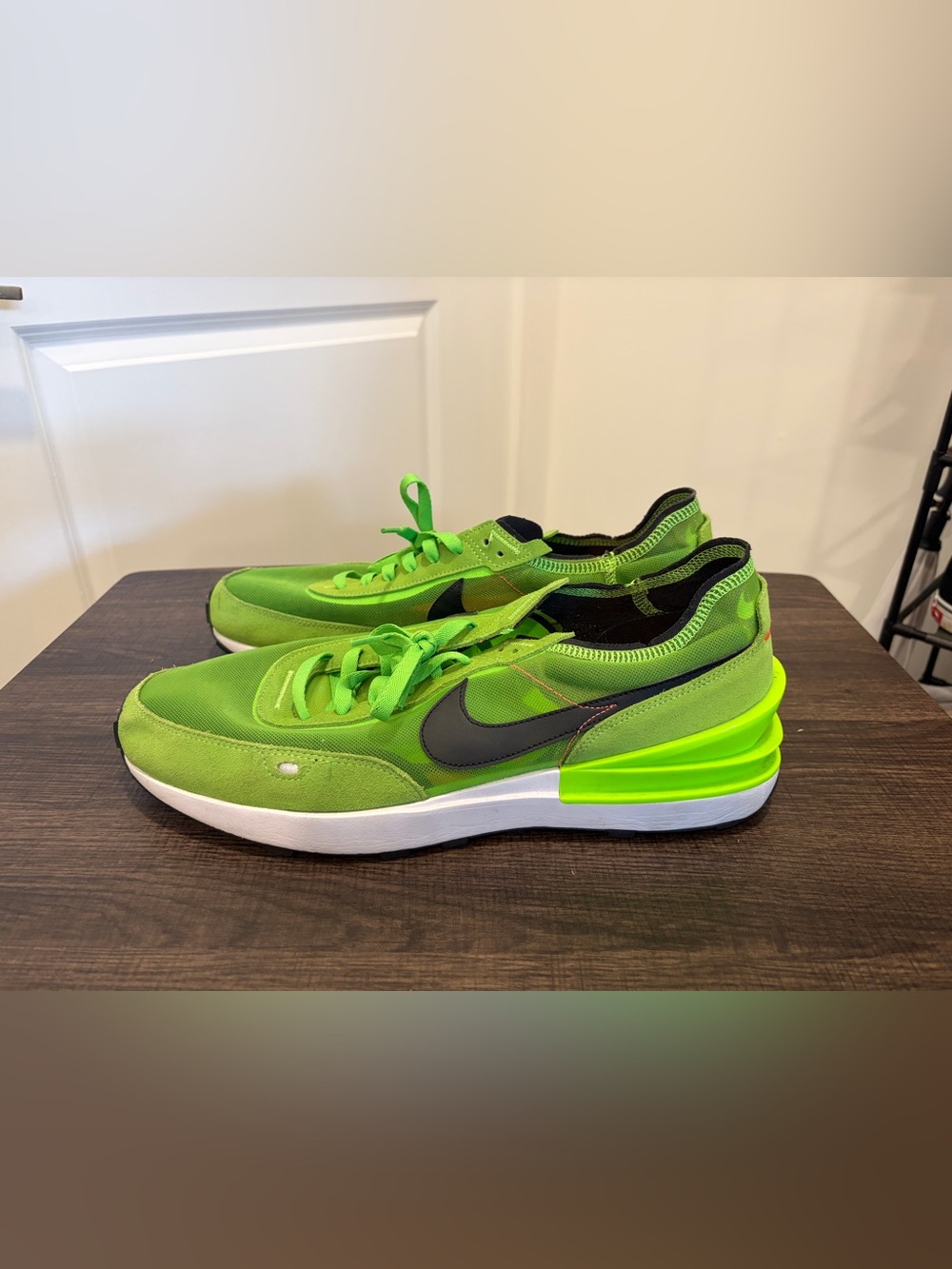 Nike Waffle One ‘Grinch’